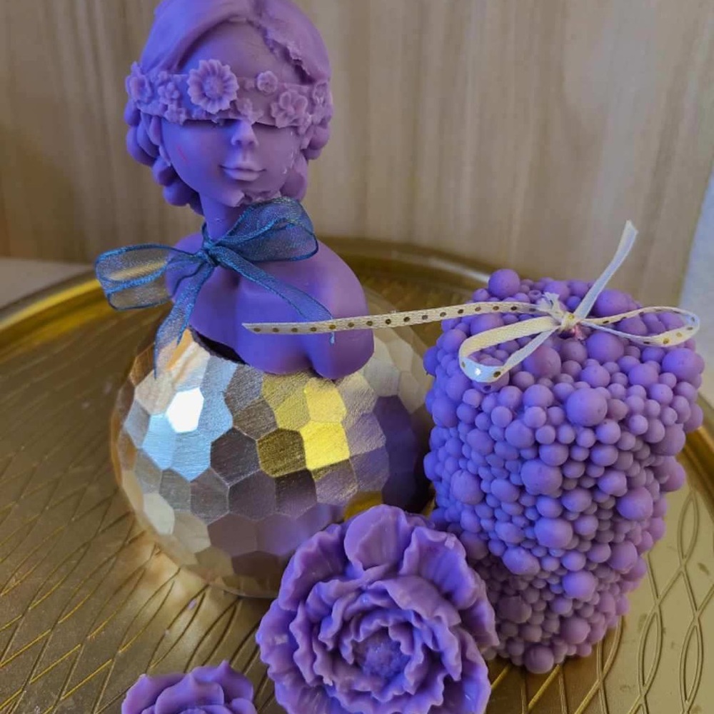 Hand mande Candles - Picture 6 of 16